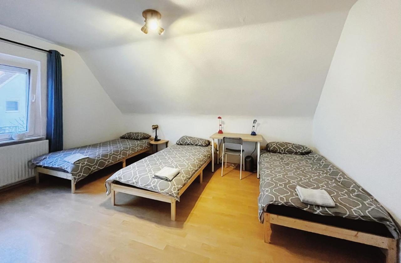Messezimmer Laatzen 30880 Hannover Exterior foto